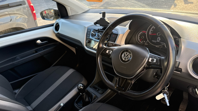 Volkswagen Up 1.0 90PS High Up 5dr Petrol Hatchback